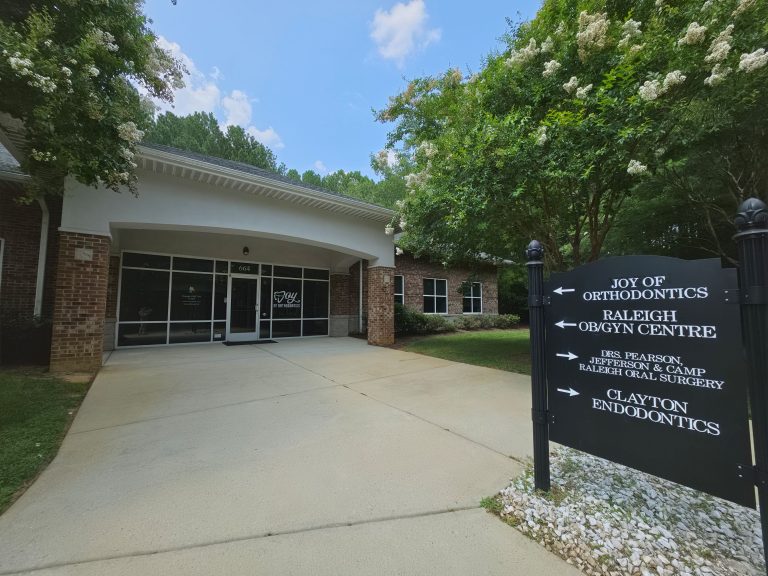 joy of orthodontics clayton signs 768x576